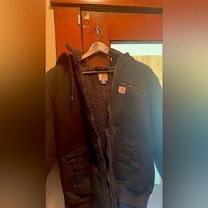 women’s M carhartt jacket